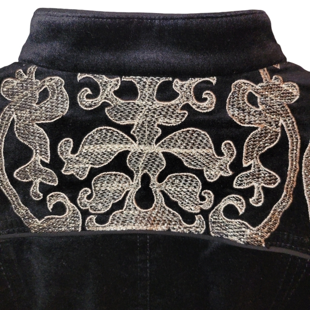 White House Black Market Velvet and Embroidery Jacket Black Gold 14 - Picture 3 of 5